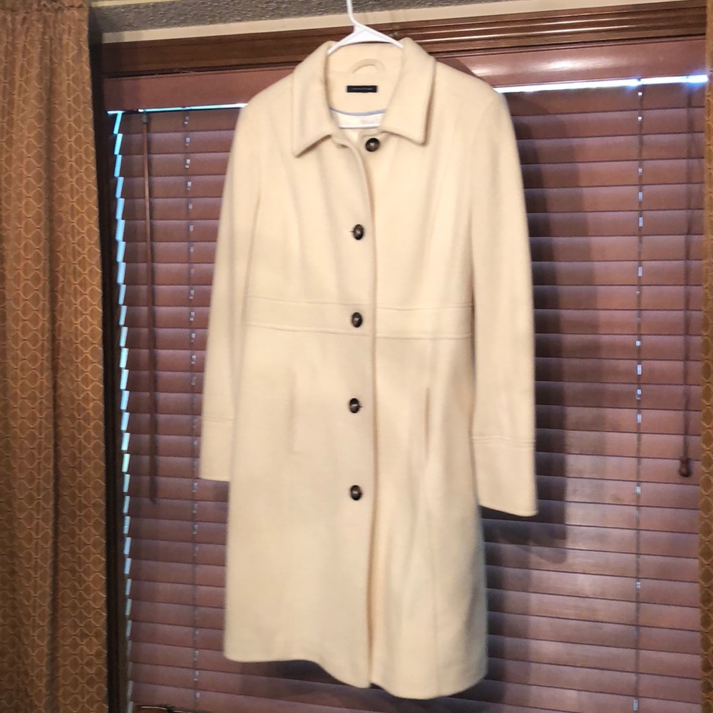 Tommy Hilfiger Cream wool coat size 10